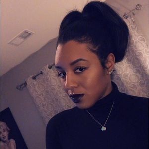 Meet your Posher, Jordyn